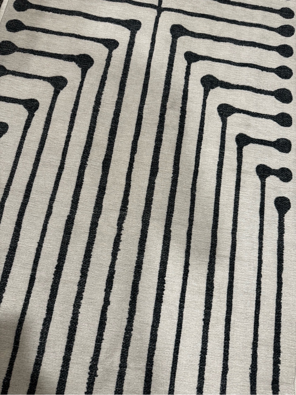 Ruggable Rug Jonathan Adler 2.5x7 - Picture 5 of 5
